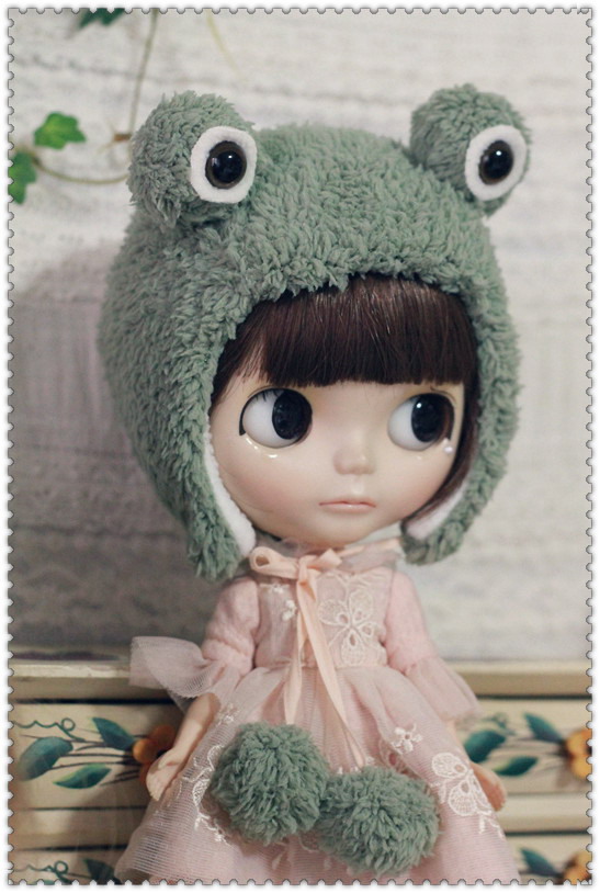 Frog Hat For Blythe  design by ChillyQi