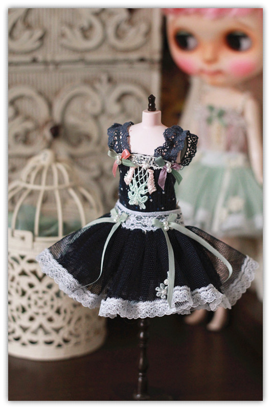 Blythe - Lace Tops and Skirts for Neo Blythe by Chilly Qi